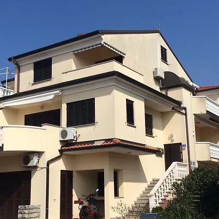Apartman Mira Savudrija